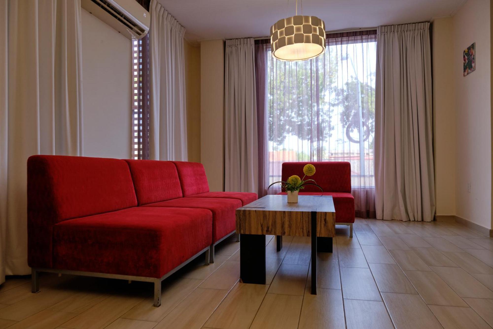 Queens Hotel Paramaribo Eksteriør billede