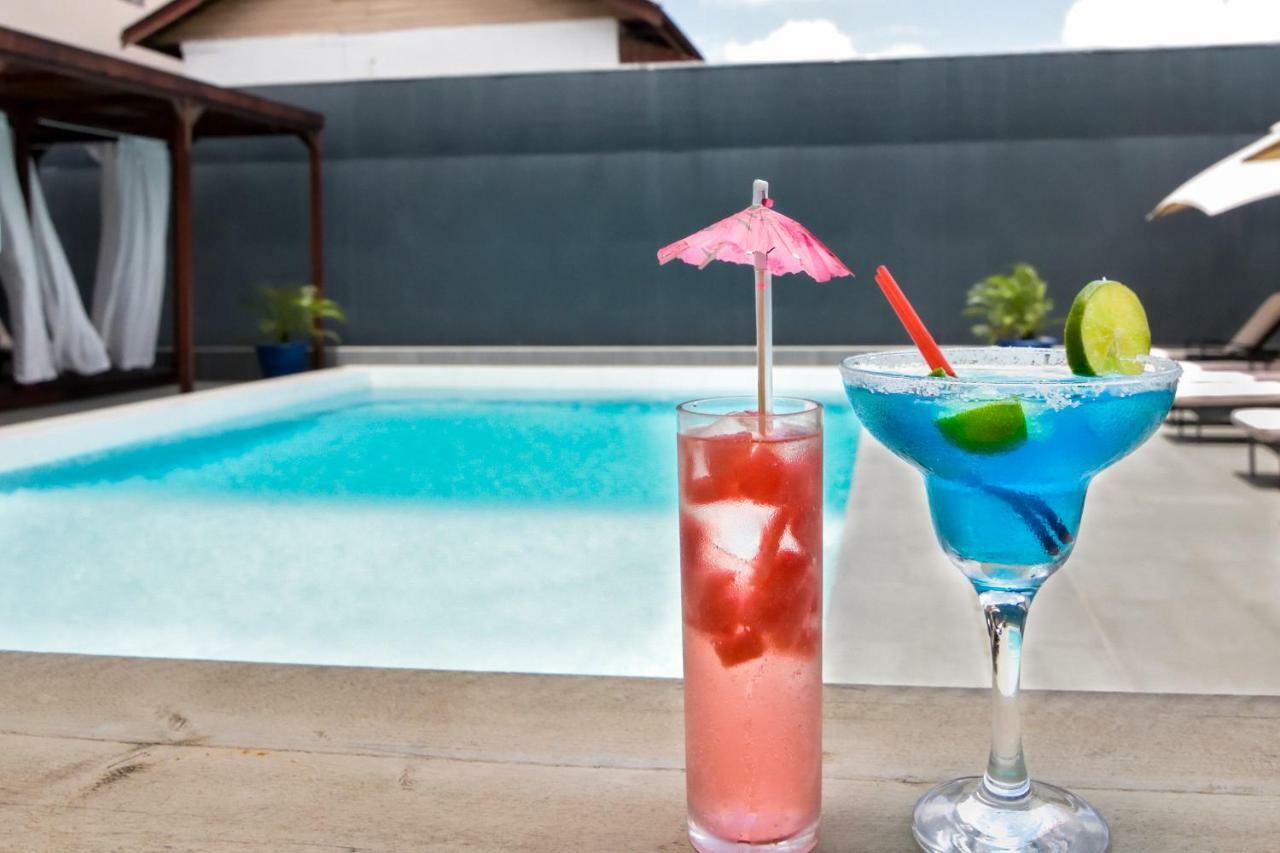 Queens Hotel Paramaribo Eksteriør billede